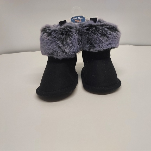 Black Suede Fur w/Silver Glitter Side - Picture 7 of 10